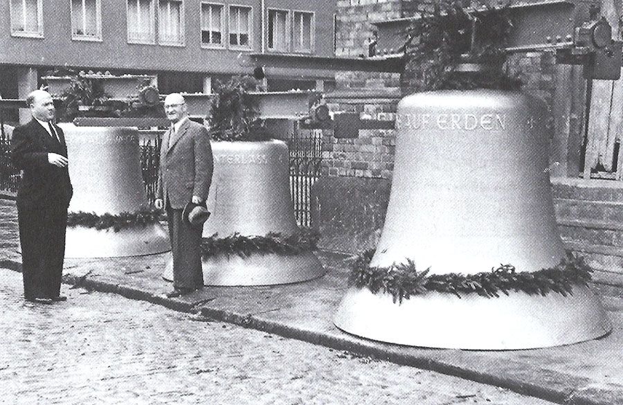 Glocken der Friedenskirche 1957